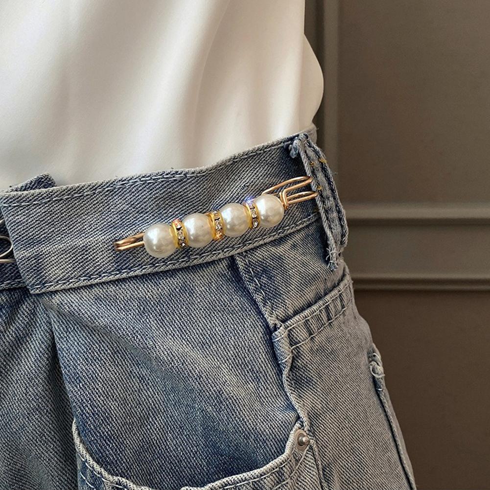 1 Stück Perlen Broschen Set Taillenschnalle Strickjacke Jeans Knopf Broschen Pins Damen Pullover Mantel Anti-Fall Perlen Kleiderklammer Dekoration