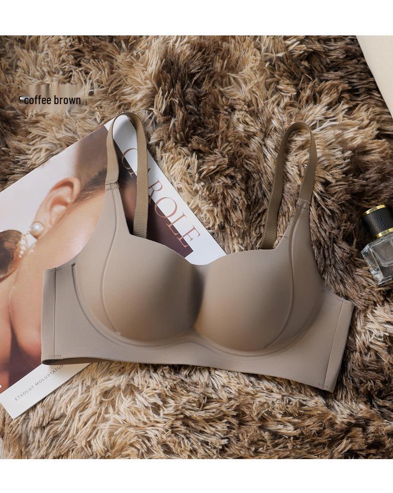 Wireless Seamless Push-Up Bra: Adjustable, Lightweight, Breathable, Soft, and Skin-Friendly Lingerie.
