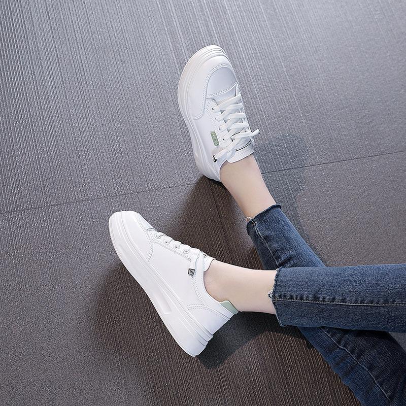 Frühling und Herbst Neue Flache Sohle Lederoberfläche Atmungsaktiv Lässig Port-Stil Studenten Board Schuhe Sommer