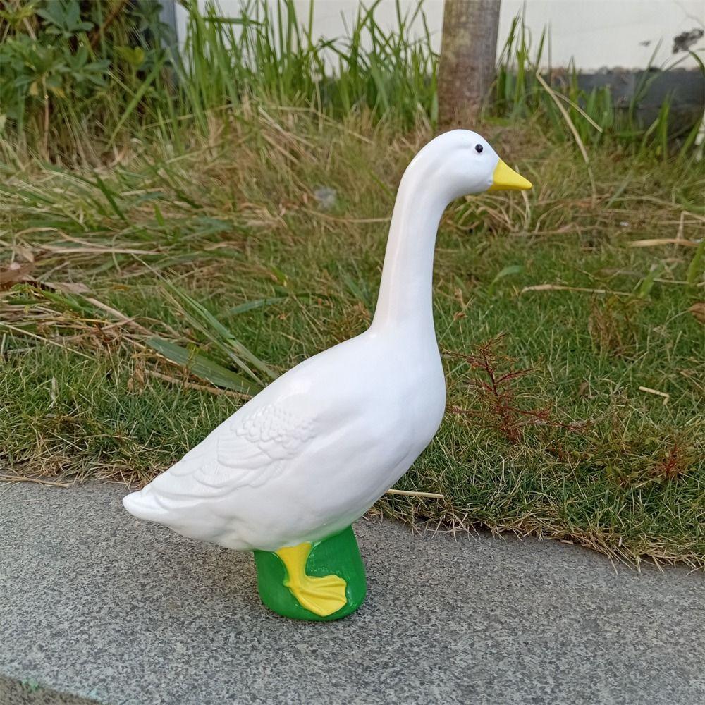 Resin Goose Figurine Lifelike Desktop Ornament Garden Decoration Miniature Sculpture  Office