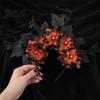 Toter Ast Haarschmuck Halloween Reifen Flexible Basis Stirnband mit 3D Mehrschichtigem Blumendesign Gruselige Blume Totenkopfkrone Handgefertigt Stoff