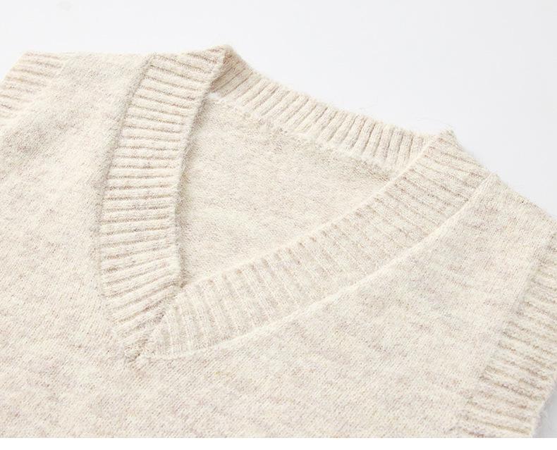 Men's Wool Blend Sleeveless V-Neck Knit Vest - Loose, Warm Base Layer for Autumn/Winter