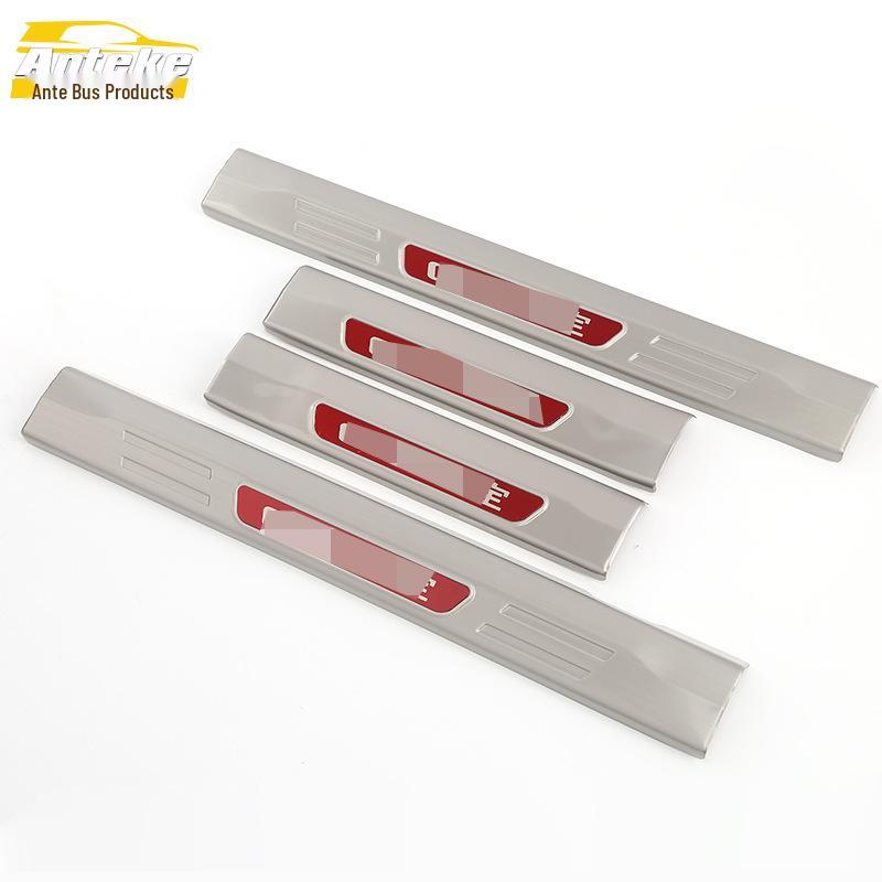 Baojun 310 Rostfritt stål Repskyddande Tröskel och Stötfångare Dekorativa Klistermärken