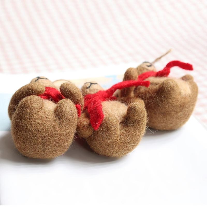 Brown Bear Pendant Keychain Felt Animal Charm Keyring Stylish Backpack Ornament Fashionable Accessory for Bags and Keys