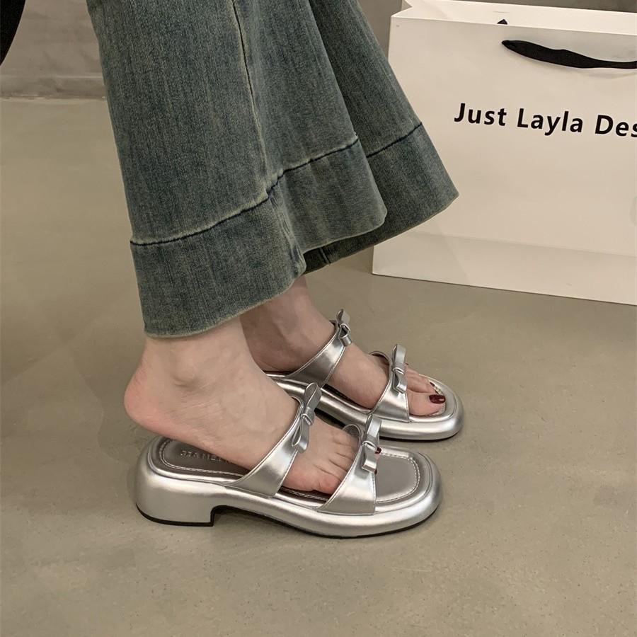 

Летние женские тапочки Стильные с открытым носком Низкий каблук Серебристые Женские Удобные пляжные туфли Сапатилас 34EU/CN35 серебряный