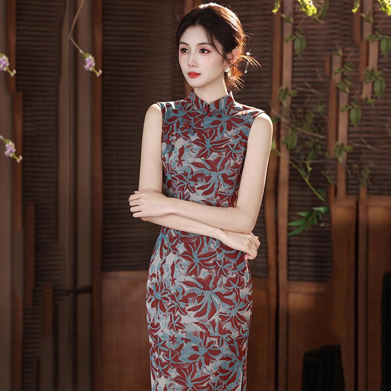 Sleeveless national style, new Chinese Suzhou long cheongsam, improved young 1011 new women's high-end sense, daily wear