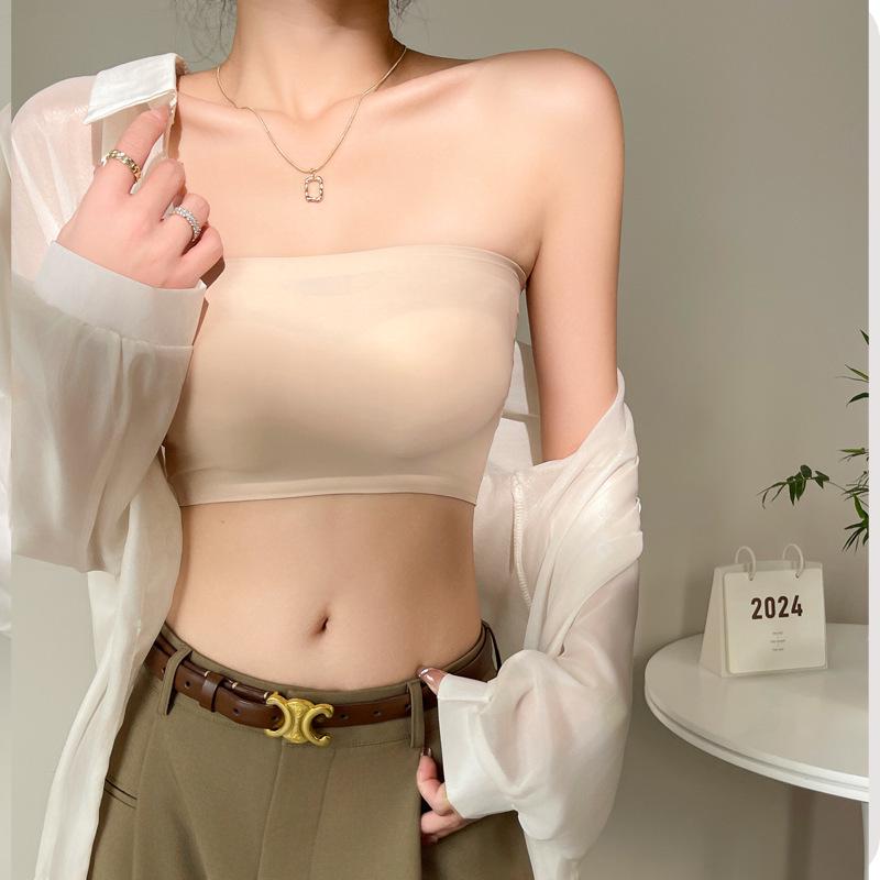 

Ice Silk Seamless Strapless Bandeau Bra with Pads - Women s Non-Slip, Wire-Free, Enhancing Fit One Size (fits 35-62.5kg)