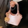 2025 New Products Are Popular, Fashionable and Simple, Hand-held Bucket Bags, Foreign Style and Versatile Commuting Solid Color PU Messenger Women's B