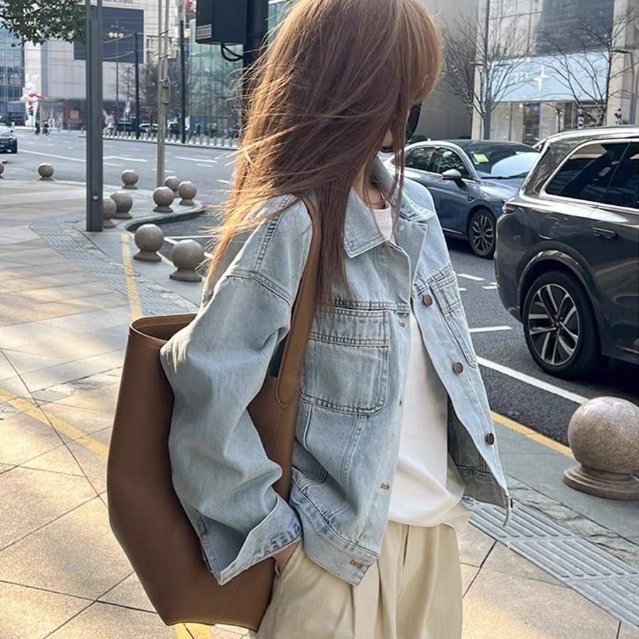 

2025 Женская джинсовая куртка свободного кроя в корейском стиле, ретро-синяя, с длинным рукавом, универсальный топ на весну/осень L (115-130 recommended)