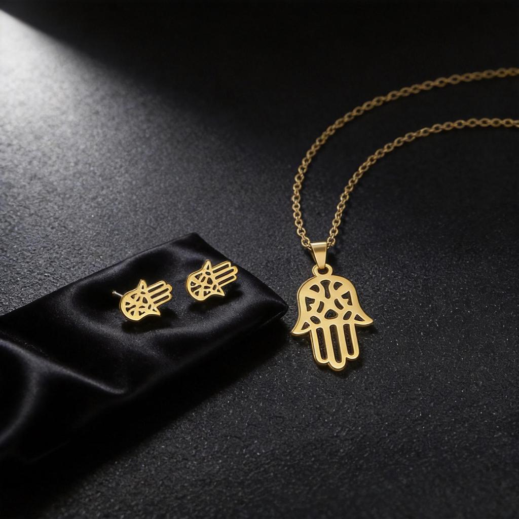 European Fashion Star & Moon Clavicle Necklace and Earring Set