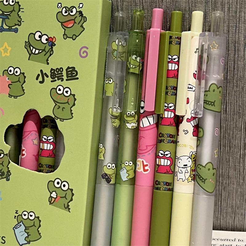6 Unidades Canetas de Gel Cartoon Fofo Crayon Shin-Chan Escrita Criativa Caneta Suave de Secagem Rápida Papelaria Kawaii Material Escolar Presentes