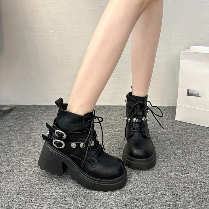 Fashion Versatile Women's 2025 Autumn New Platform Heightening Booties