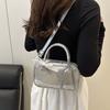 Spitzenband Umhängetasche Bowlingtasche PU-Leder Kleine quadratische Tasche Reißverschluss Boston Handtasche Schule