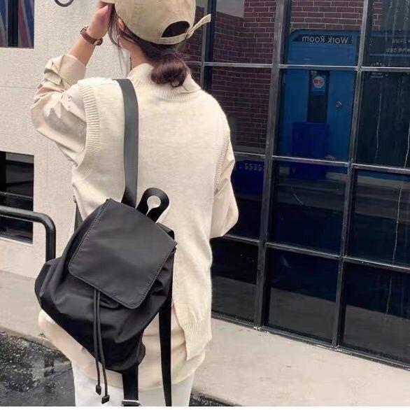 

Женский рюкзак из легкого нейлона в корейском стиле - Модный повседневный рюкзак-мешок на шнурке для компьютера и студентов 2025 чёрный