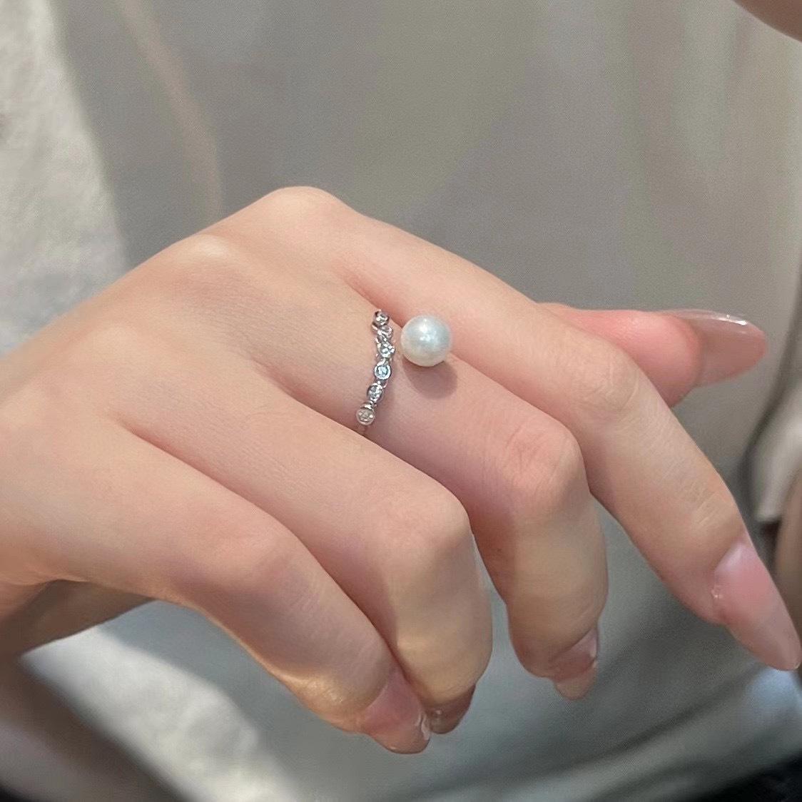Elegant Open Ring: Pave Diamonds & High-Gloss 6-7mm Freshwater Pearl, Adjustable. 6-7mm белый