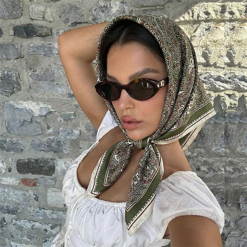 Luxury Paisley Silk Satin Head Scarf For Women Plaid Print Kerchief Neck Scarfs 70cm Square Shawls and Wrpas Scarves For Ladies
