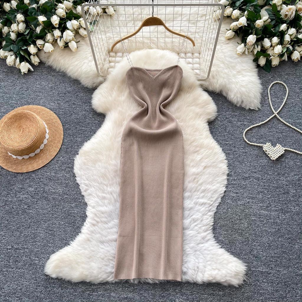 Light luxury sleeveless chain suspender knitted dress women's summer thin sexy A-shaped dress commuter high-end dress