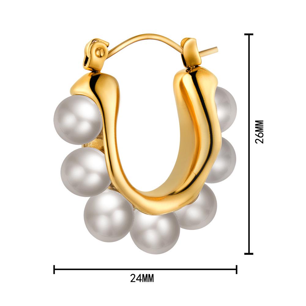 Trendy European & American 18K Gold Pearl Earrings: Niche Design in Stainless & Titanium Steel
