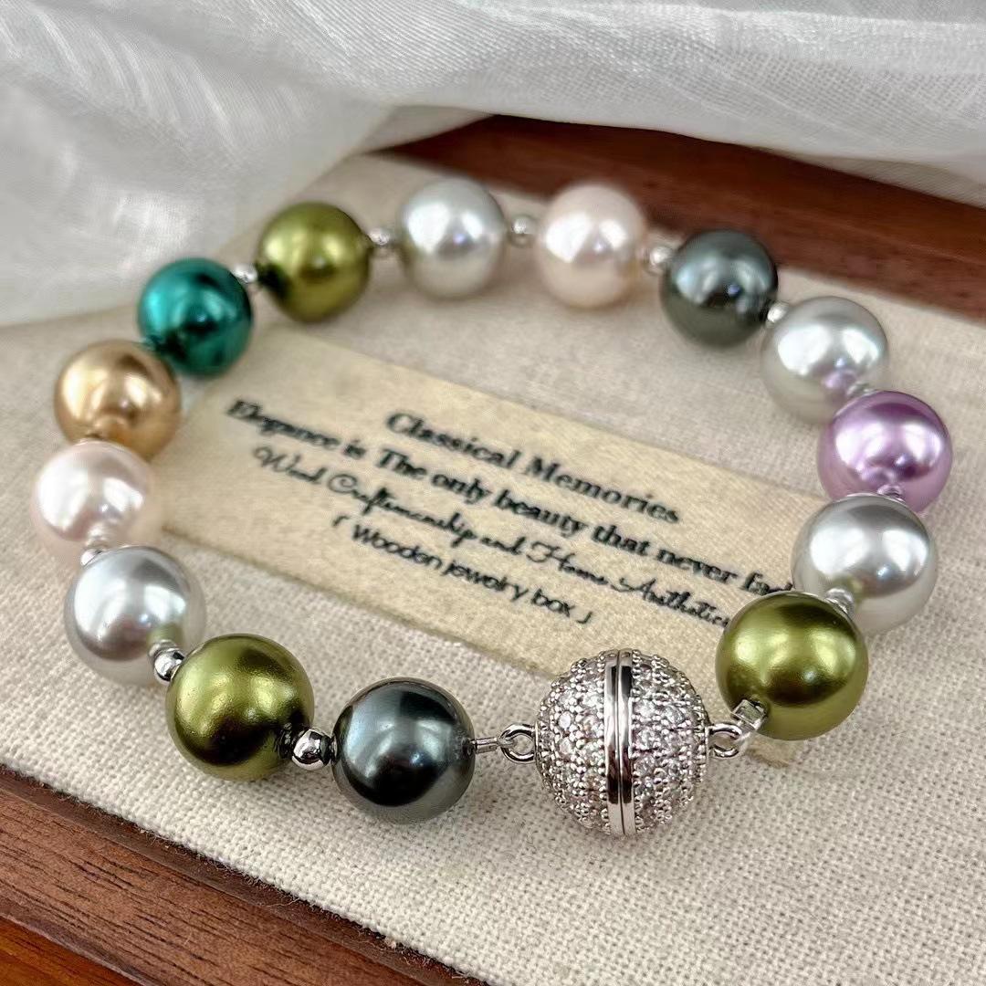 

High Quality Maillard Style Artificial High Gloss Malachite Green Cold White Imitation Australian White Pearl Multi-Layer Bracelet Bracelet