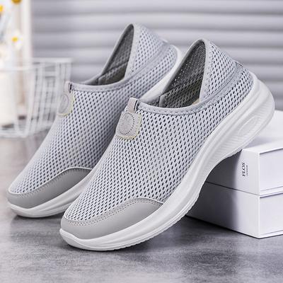 Nowe letnie buty odstraszające komary dla mężczyzn, oddychające, codzienne i wygodne buty z tkaniny Old Beijing dla par, buty tatusia