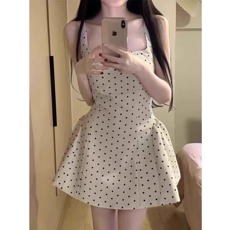 French Square Collar Sleeveless Polka Dot Suspender Dress Children's Summer New Small Temperament Beautiful Short Skirt