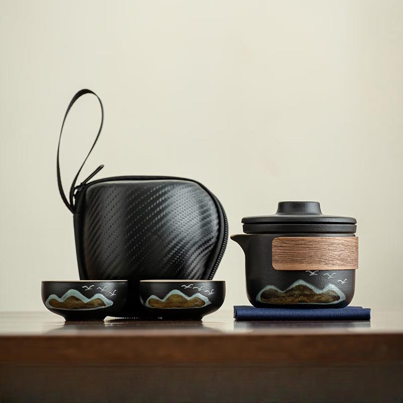 Green Mountain Flying Bird Chinese Ceramic Tea Set