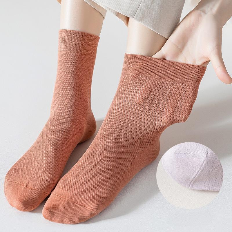 Women's Summer Thin Cotton Pure Color Mesh Breathable Boneless Sweat Absorbable Tube Socks