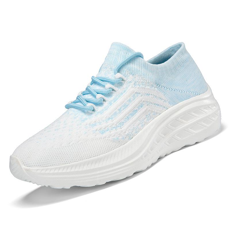 New large size fly-woven mesh breathable shoes soft sole non-slip lightweight casual shoes sports shoes
