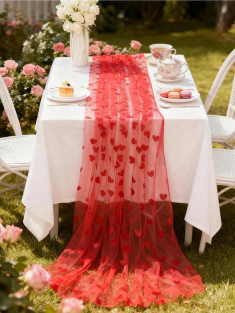 1pc Valentine's Day Mesh Heart Shaped Table Runner, Red & Pink Heart Mesh Tablecloth, Romantic Atmosphere Decor For Valentine's