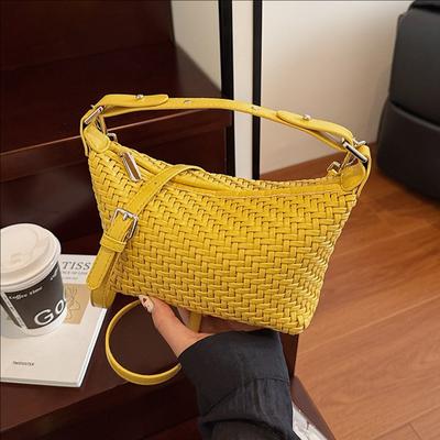 New Fashion Versatile Handbag Large Capacity Underarm Bag Shoulder Bag Casual Messenger Bag