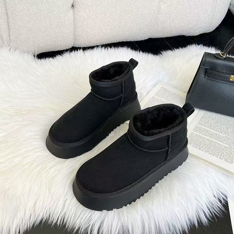 

Новые женские короткие сапоги-дутики с толстой подошвой, флисовые, утолщенные, теплые и противоскользящие 38 чёрный
