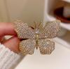Korean Elegant Light Luxury Brooch - High-End Anti-Exposure Pin for Women's Clothing Accessories