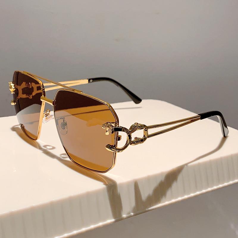 Men Vintage Pilot Trends Sunglasses Fashion Retro Metal Black Shades Women Leopard Decor Gradient Sun Glasses for Beach