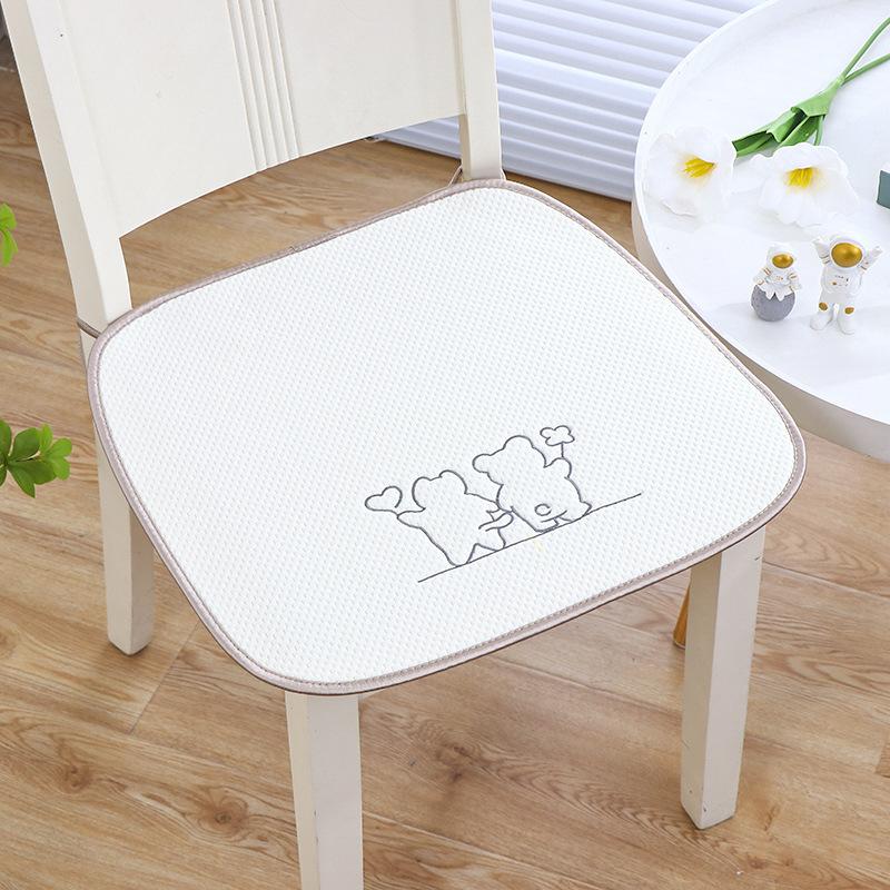 

Четырехсезонная шелковая подушка Четырехсезонная универсальная подушка Подушка на стул Офисная долгосрочная подушка для сиденья Подушка для ягодиц Мягкая и толстая 40 * 44cm