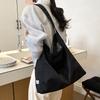 Damen Tasche mit großem Fassungsvermögen - Einfache und leichte Umhängetasche für Pendler - Modische Tragetasche