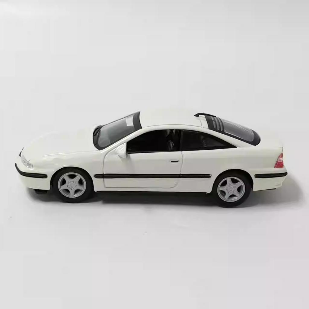1:43 Opel Calibra Alloy Car Diecasts & Toy Vehicles Car Model Miniature Scale Model Car For Children