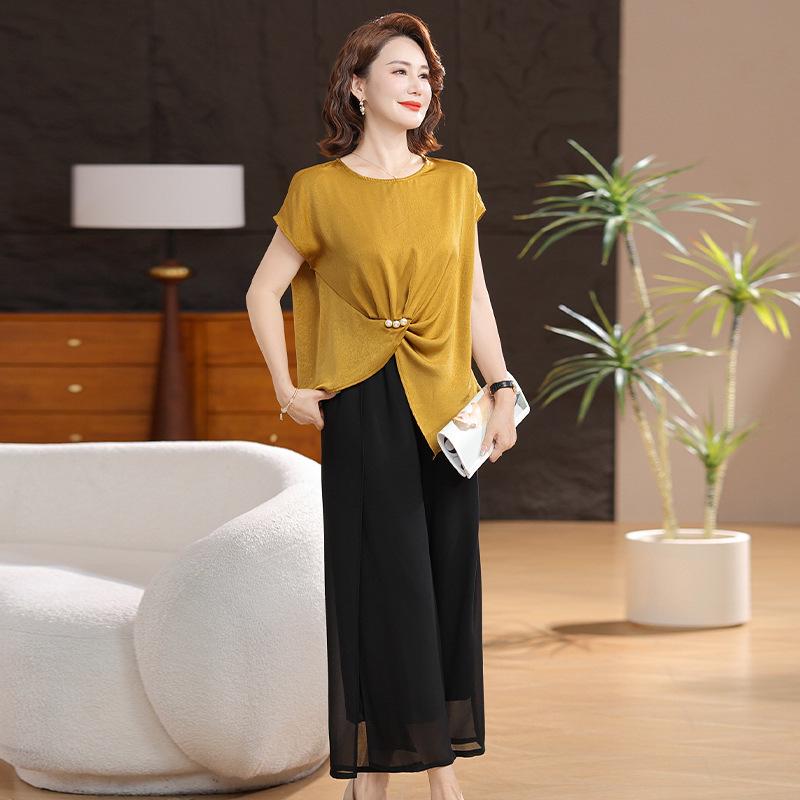 

Summer Clothing Set 2026: Stylish Short-Sleeved Top & Fashionable Two-Piece for Young and Middle-Aged Women 4XL [130-145 lbs]