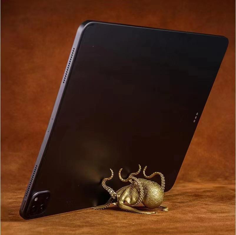 Vintage Brass Octopus Figurine Multi-Functional Phone Stand & Pen Spectacles Holder Car Nautical Desk Ornaments Home Decor Gifts