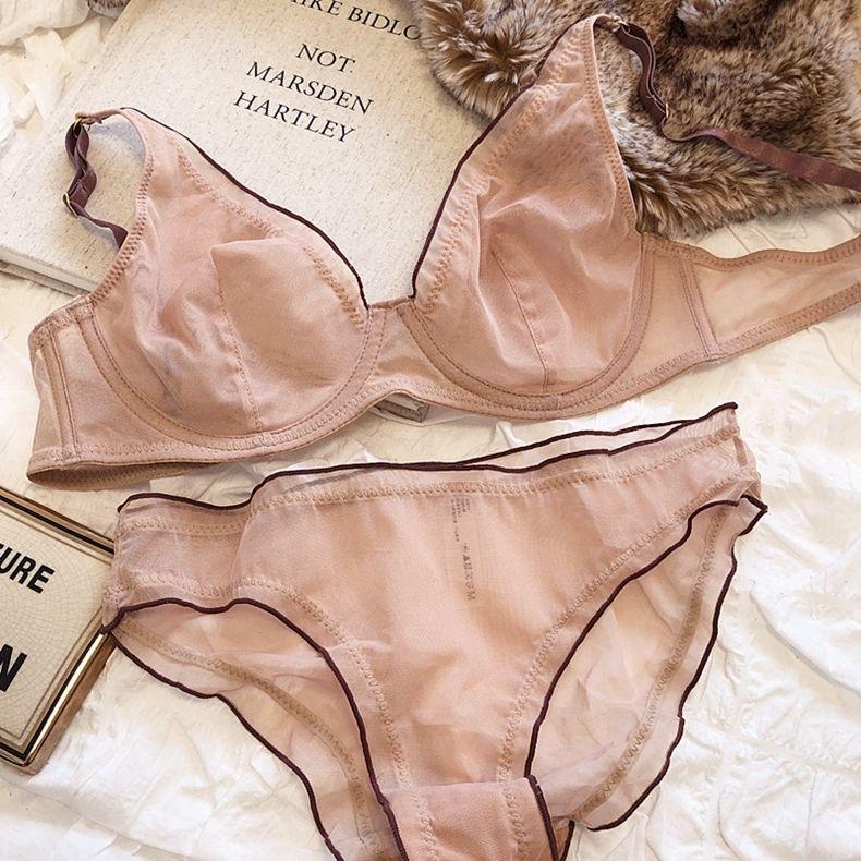 French Summer Mesh Lingerie Set: Ultra-Thin Anti-Sagging Bra for a Sleek Look