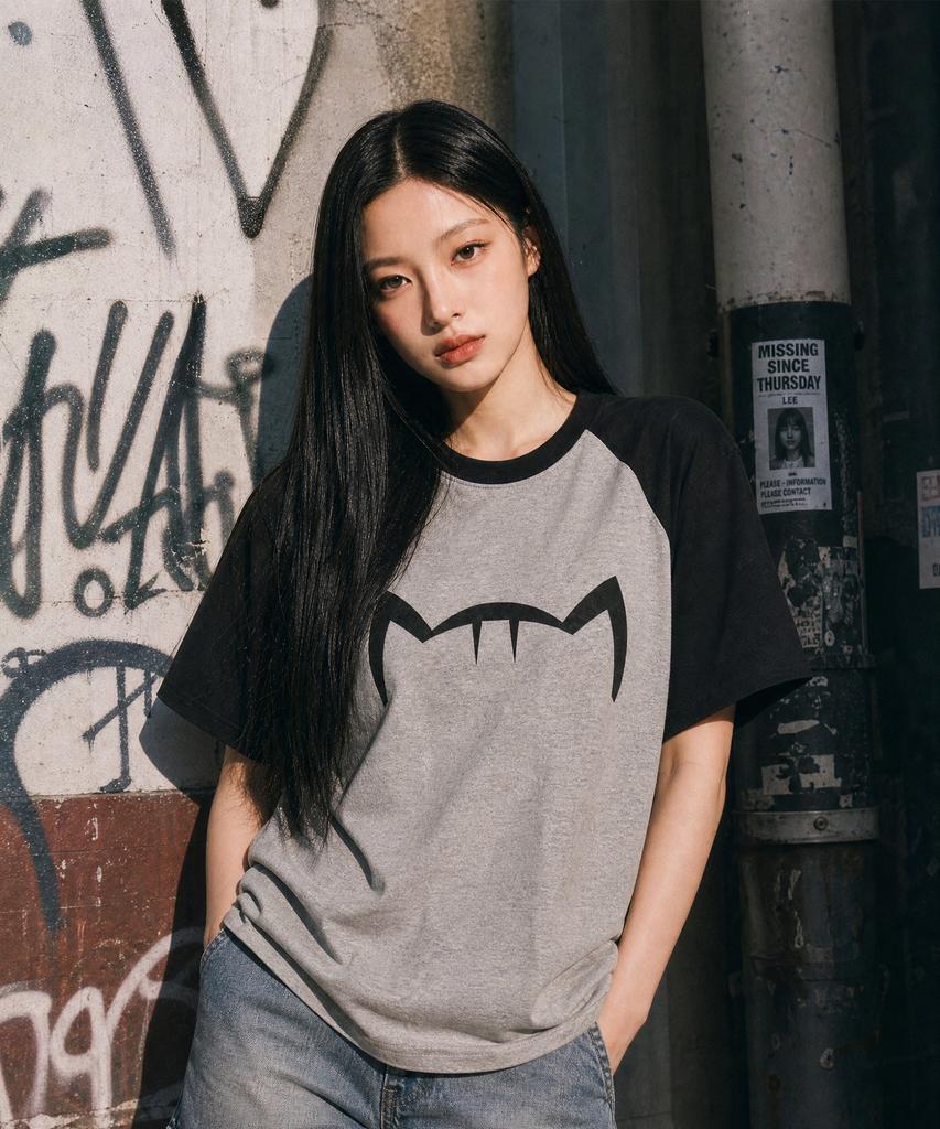 Kikimimi Raglan Kitty Big Logo T-Shirt (Melange)