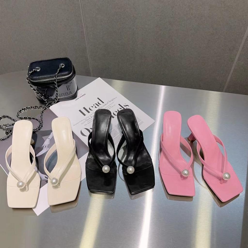 French stiletto outer slippers women's 2025 summer new versatile toe square pearl high heel white flip-flops