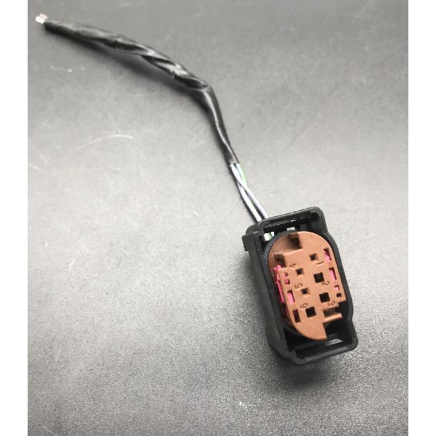 

1pc used for BMW 3 5 7 Series X3 X5 X6 Body Height Adjuster Sensor Plug cable line wire connector B