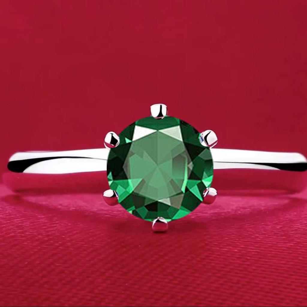 Popular In Japan and South Korea, T Family Classic One-Carat Moissanite Ring for Women