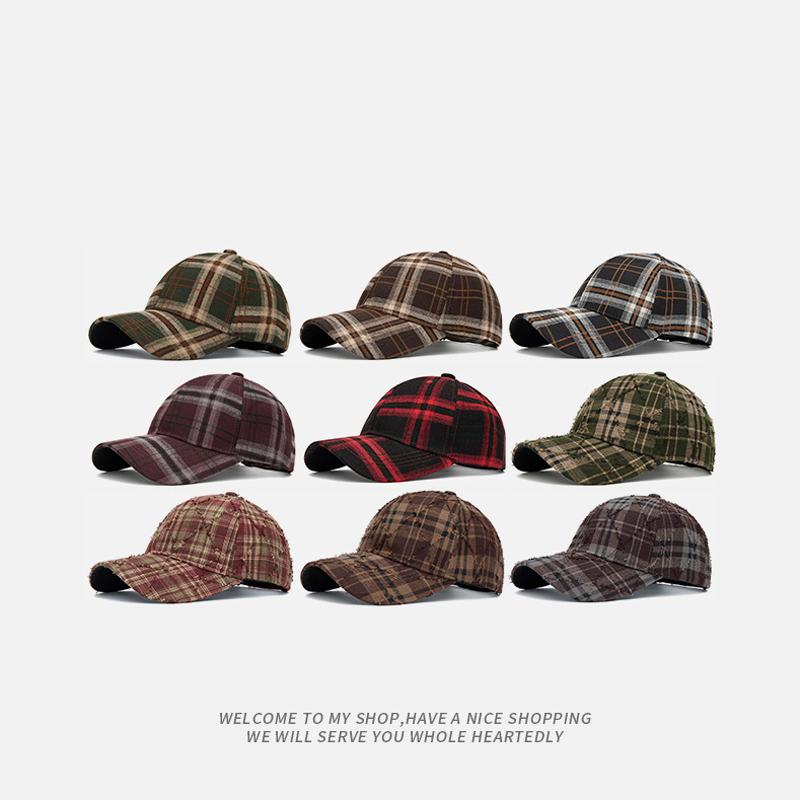 Vintage British Plaid Baseball Cap for Unisex Autumn Winter Outdoor Warm Cap