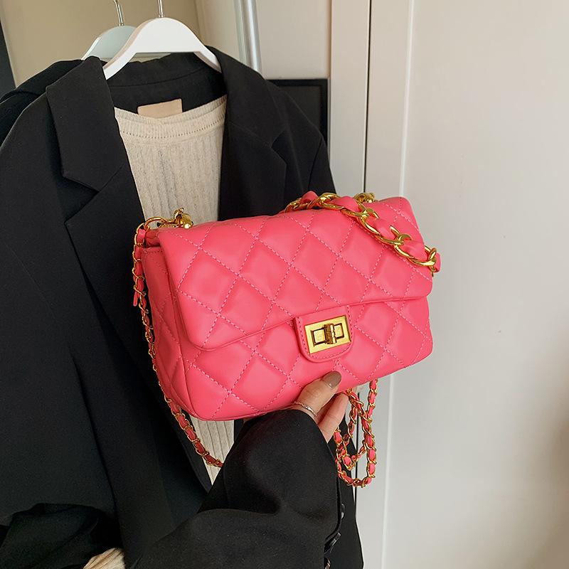 Rhombus embroidery thread small bag 2025 spring and summer new women's bag popular chain messenger bag shoulder small square bag