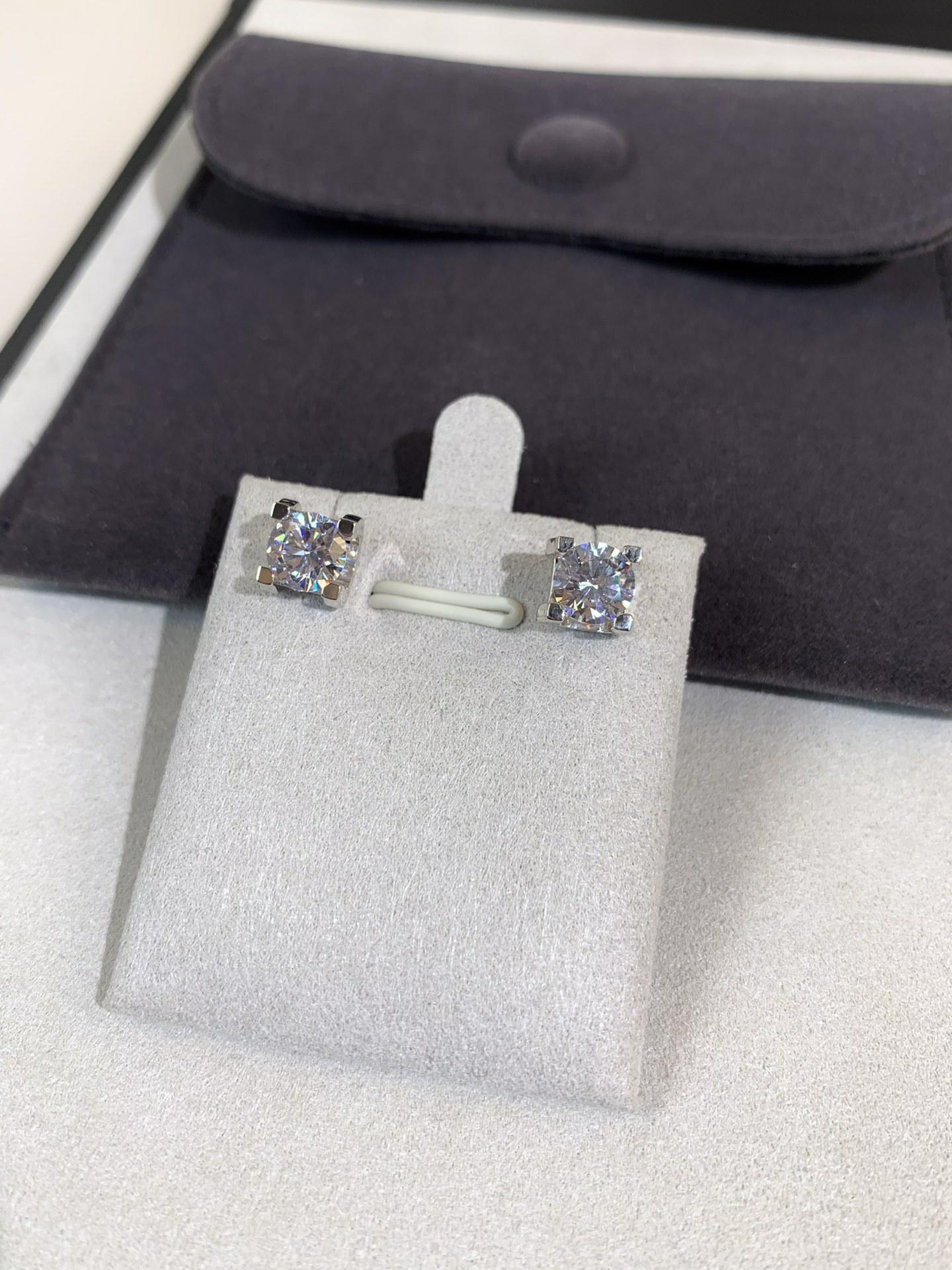 

European and American Bull Horn Earrings: 925 Silver Needle, 18K Rose Gold, Diamond Accented, Women s Bull Head Pendant Studs платиновый