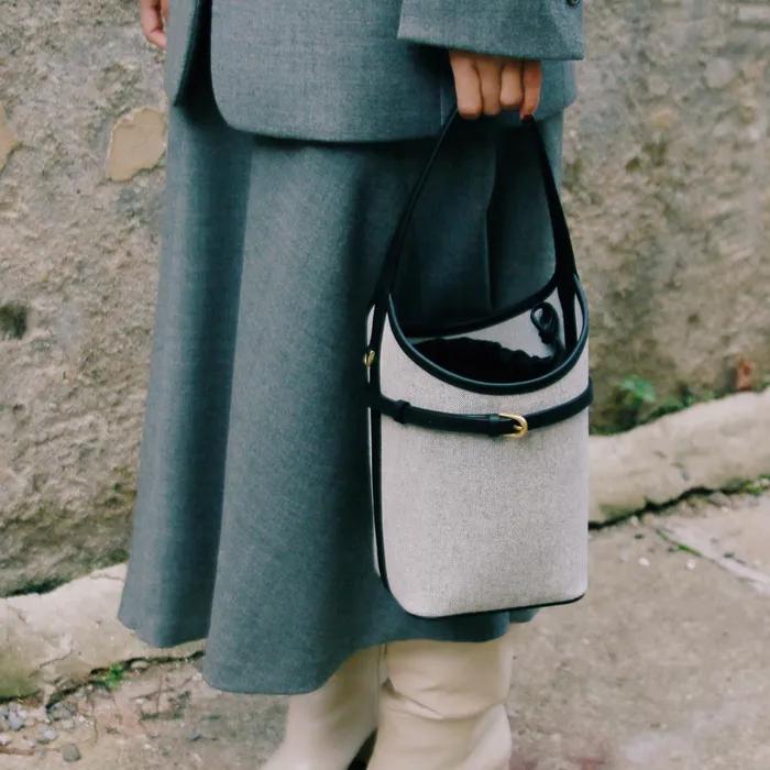 [Bucket Bag] AMADEE_Jane Canvas Black