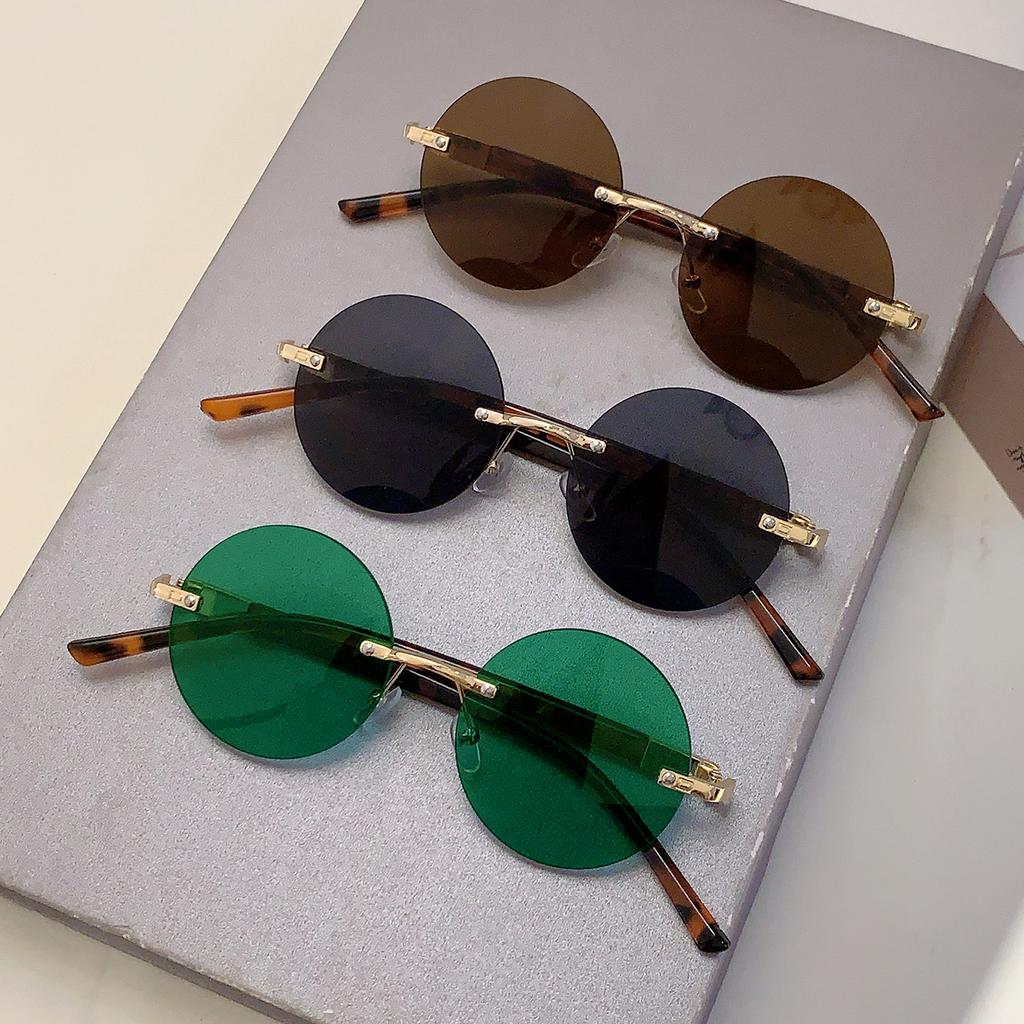 Stylish Leopard Design Black Shades Women Retro Metal Round Decor Sunglasses Fashion Brand Beach Sun Glasses for Ladies