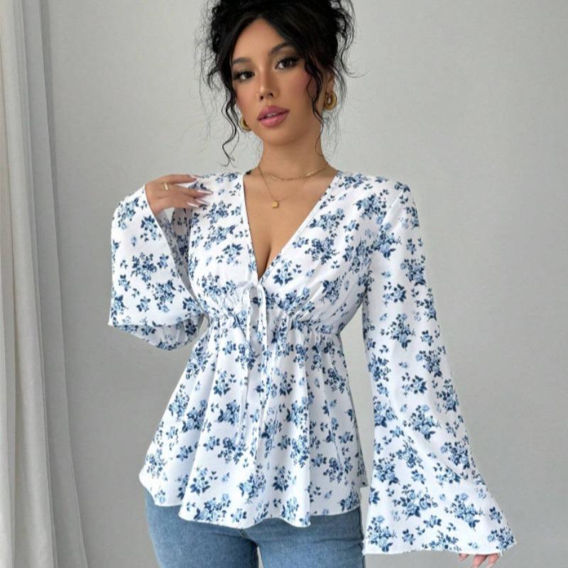 A Fresh and Sweet Autumn Style, High-waisted Printed and Youthful Floral Shirt Top for Women In Autumn and Winter