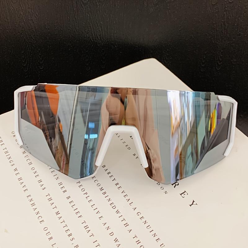 Oversized Geometric Sunglasses: Bold Retro Frames for Trendy Summer Looks & Reliable UV Protection
